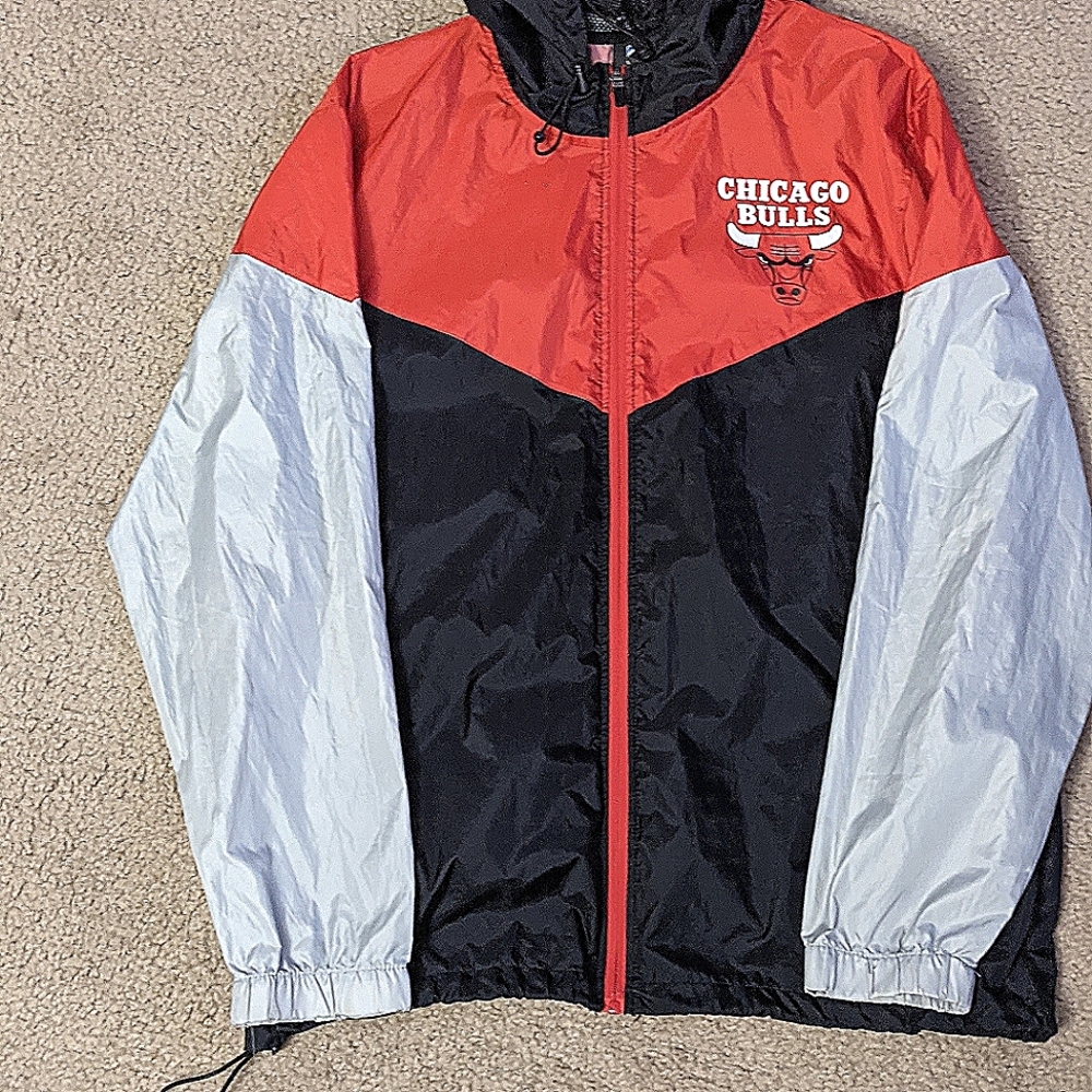Chicago bulls retro windbreak